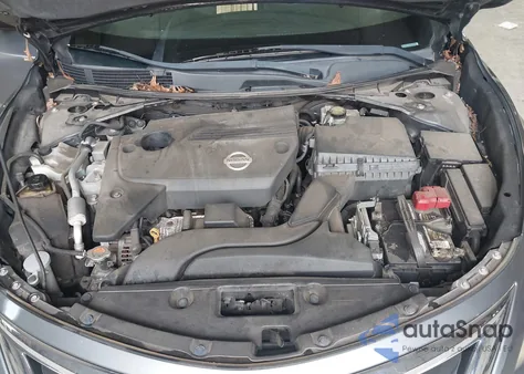 2015 Nissan Altima 2.5 S z USA, uszkodzony, nr VIN 1N4AL3AP9FN347577